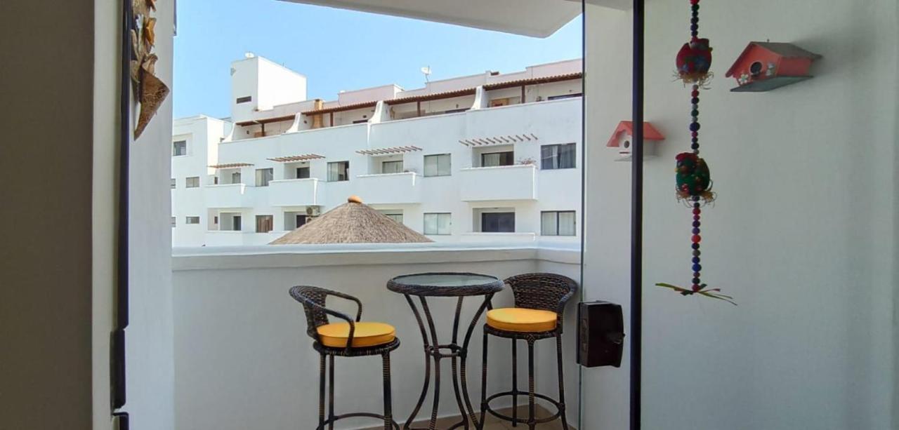 Apto Na Orla Da Praia Grande Com Piscina E Garagem Арраял-ду-Кабу Экстерьер фото
